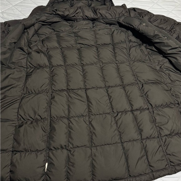 The North Face Black Puffer Coat - Picture 5 of 16